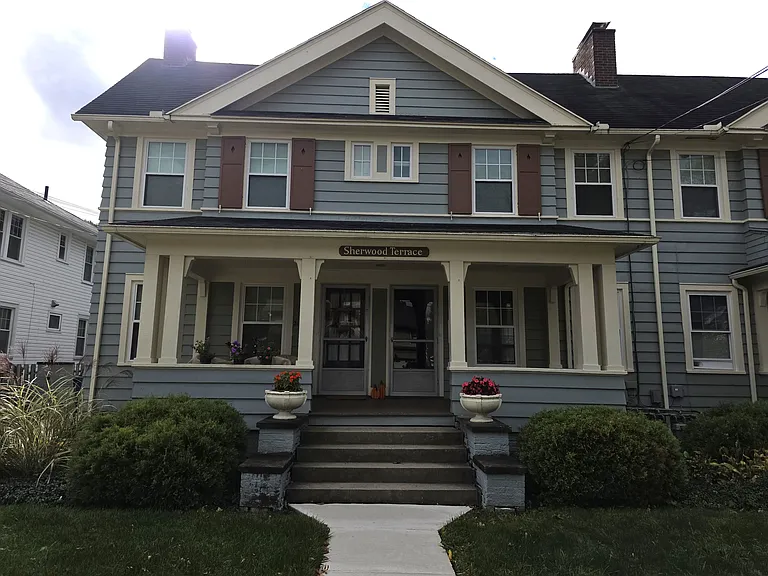 Beautiful townhouse on a quiet street
