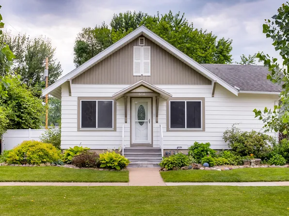 516 14th St, Boone, IA 50036