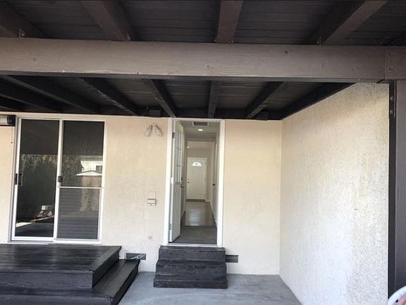 5th image of 5368 S Centinela Ave