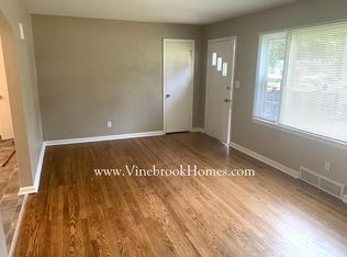 6911 Ralston Ave, Raytown, MO 64133