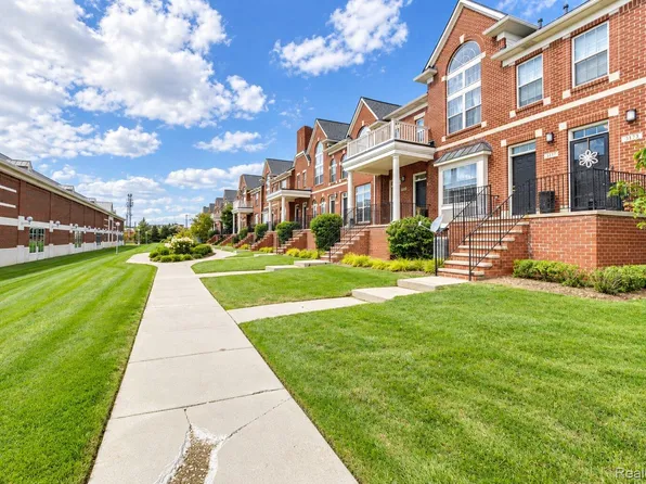 3237 Newbury Pl, Troy, MI 48084