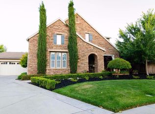 722 Barton Oaks Ct, Ripon, CA 95366