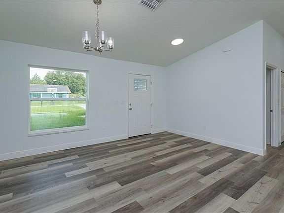 2nd image of 31 PINE RUN TERRACE