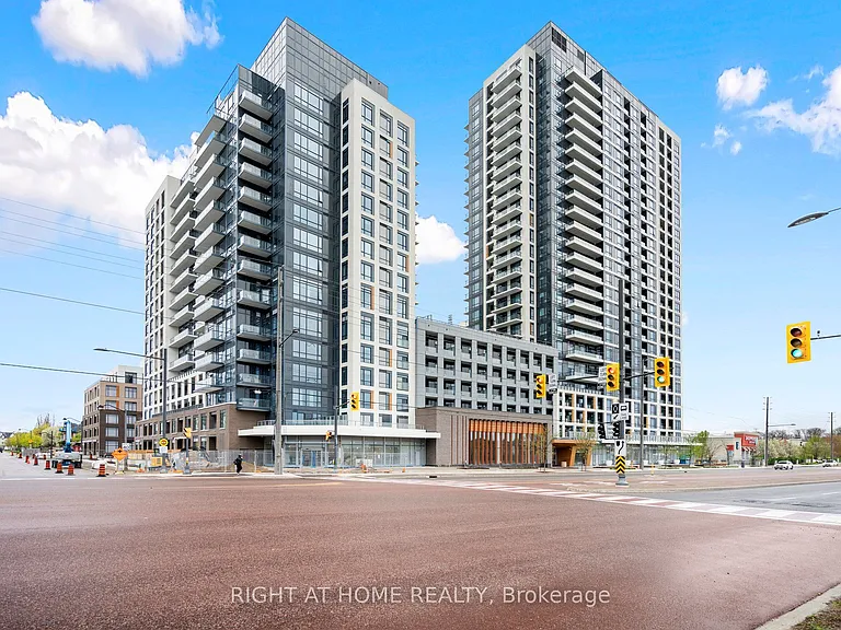 7950 Bathurst St #1424 — Photo 1