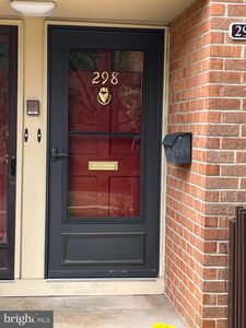 298 Old Forge Xing #298, Devon, PA, 19333