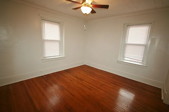 906 W Trinity Ave #7 — Photo 8