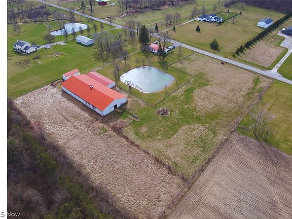 2nd image of 45620 Stewart Rd