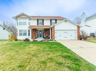 44 Georgetown Cir, O'Fallon, MO 63368