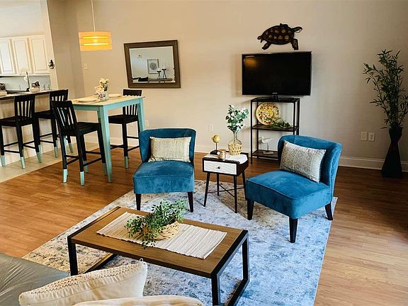 5th image of 2547 Baytown Cir