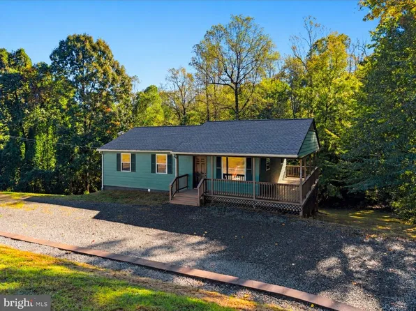 1732 Meander Run Rd, Locust Dale, VA 22948