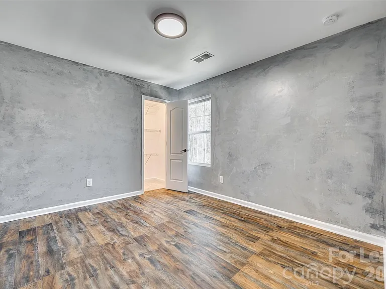 1131 Ava Trail Ln — Photo 26