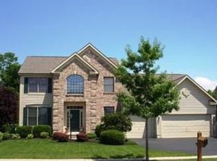 7708 Fulmar Dr, Dublin, OH 43017