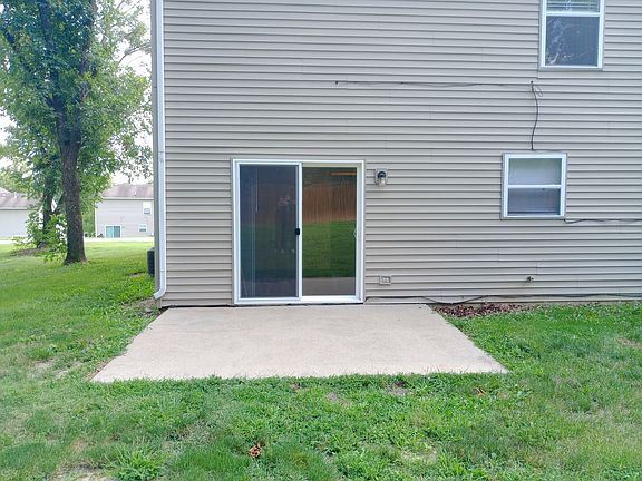 2nd image of 4921-4923 W Millbrook Dr #7cba4a814
