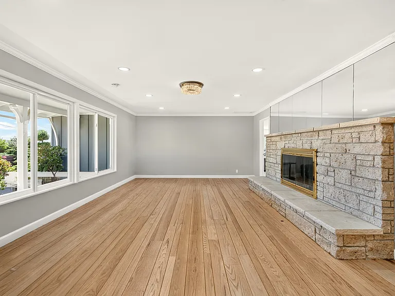 10420 Greenview Dr — Photo 31