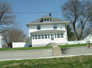 711 Frankfort St, Stanton, IA 51573