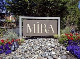 732 Kirkland Cir APT D302, Kirkland, WA 98033
