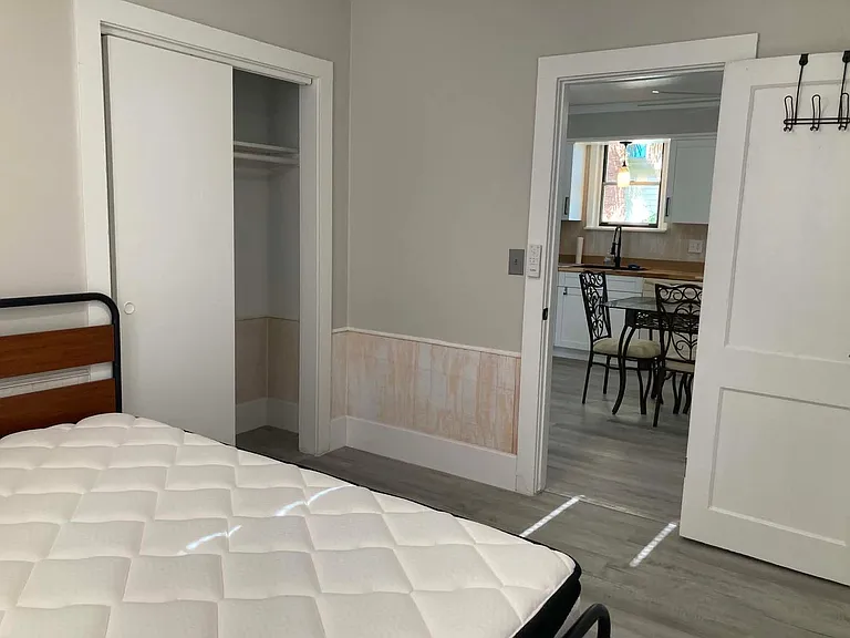 31 W Oakwood St — Photo 11
