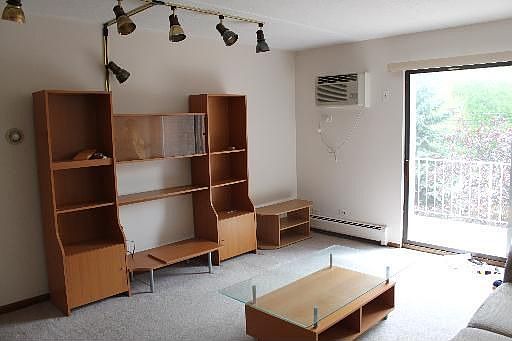 3rd image of 300 W Fullerton Ave APT 328