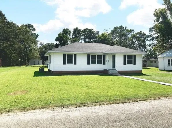 811 W Plaquemine St, Jennings, LA 70546