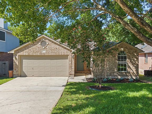 3rd image of 1005 Briargate Dr