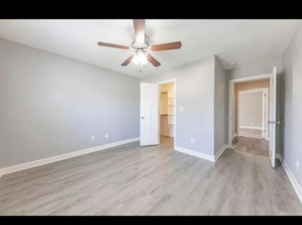 2716 Richland Hills Dr, Benton, AR 72015