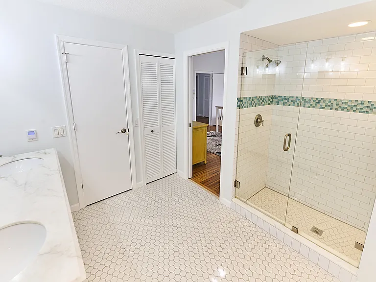 618 Mariners Way #618 — Photo 17