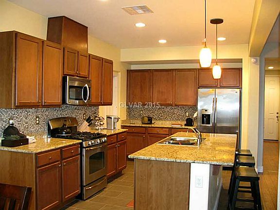 4th image of 1841 Azure Oak Ave