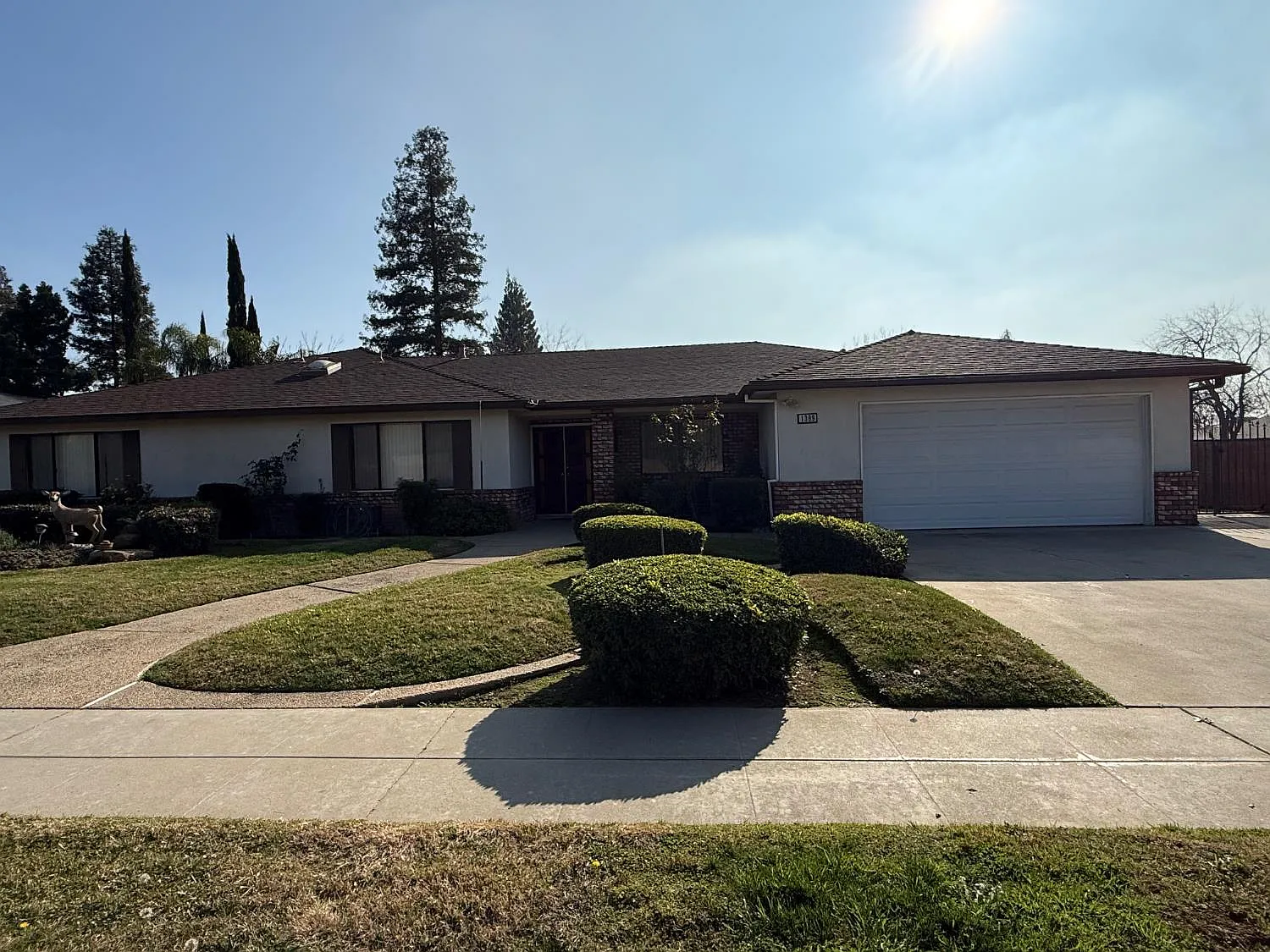 1389 W Warner Ave photo 1