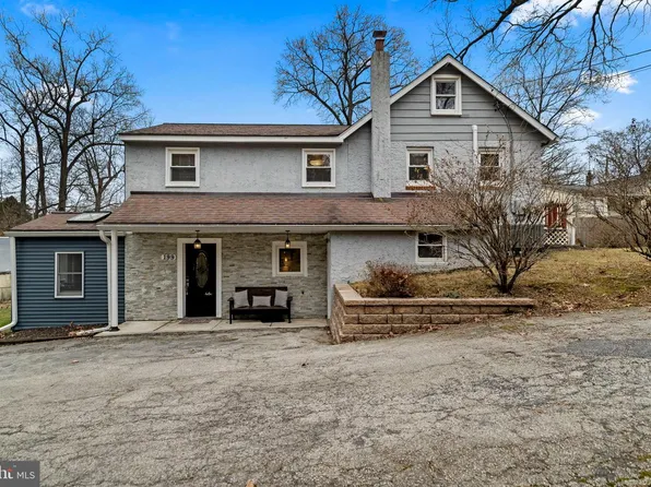 199 Summit Rd, Malvern, PA 19355