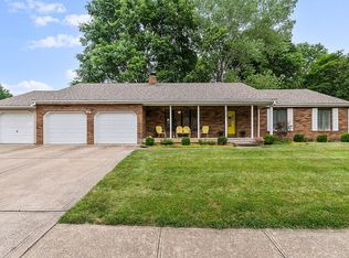 2027 Clay Dr, Liberty, MO 64068