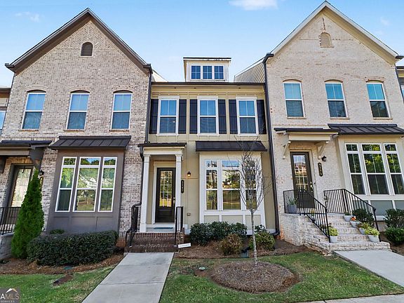 2nd image of 3297 Park Pointe Cir