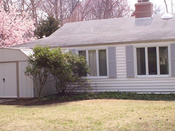 Back of home (w/ shed)