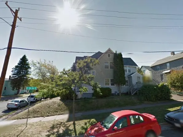 231 E 5th St #1, Duluth, MN 55805