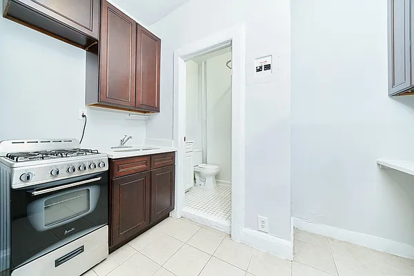 Rented by Living New York | media 8