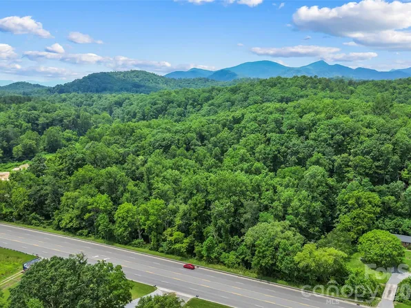 4415 Highway 221 Hwy N, Marion, NC 28752