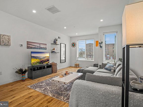 3rd image of 2413 N 3rd St #2