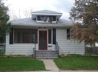 405 S Center Ave, Miles City, MT 59301