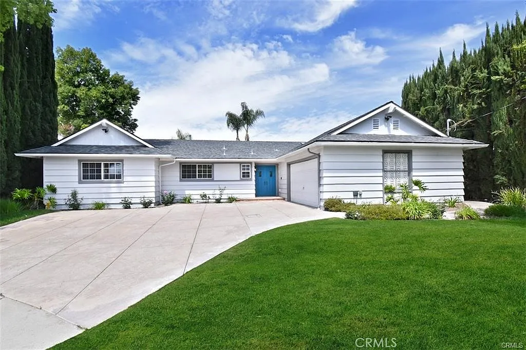 4 bed, 2280 sqft, $6,500 — Photo 1