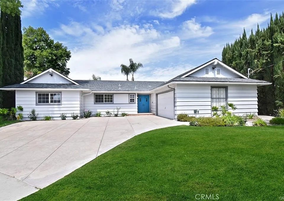 23937 Pentland Way