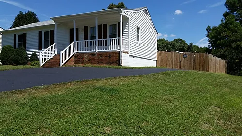 4613 Bridgewood Rd Photo 1