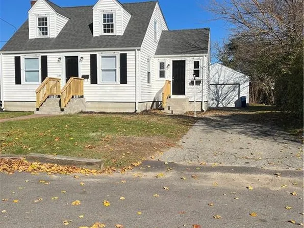 288 Pine St, Warwick, RI 02888