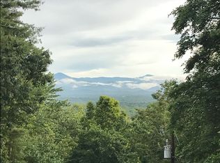 36 Woodcrest Rd, Asheville, NC 28804