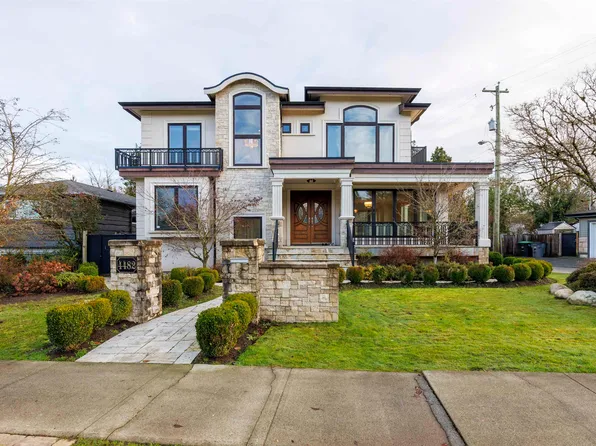 4482 Brakenridge St, Vancouver, BC V6L 2H2