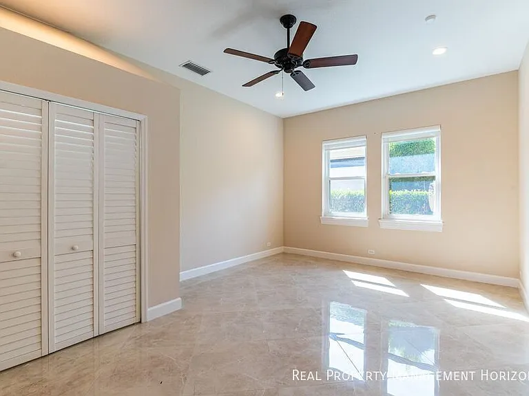 6914 Stanhope Pl — Photo 17