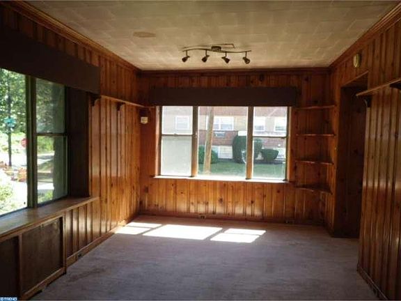 5th image of 6240 Wissahickon Ave