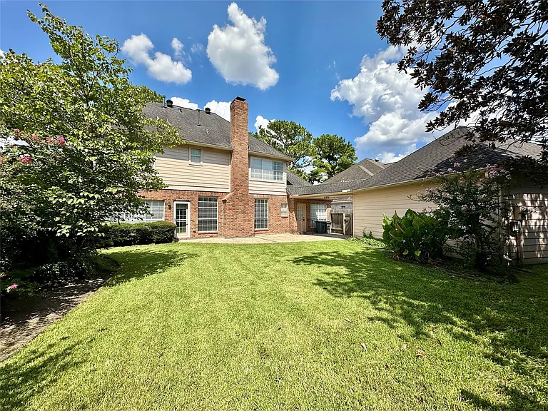 20507 Chapel Glen Ct — Photo 24