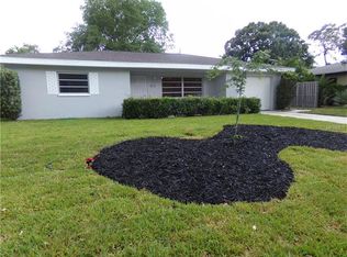 913 18th St SW, Largo, FL 33770