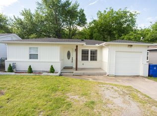 323 E Midway St #1, Broken Arrow, OK 74012