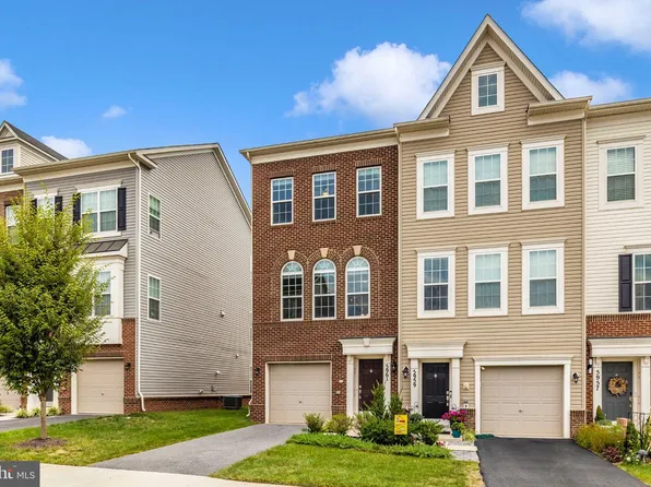 5961 Whelan Ln, Frederick, MD 21703