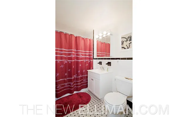 Sold by Douglas Elliman | media 22